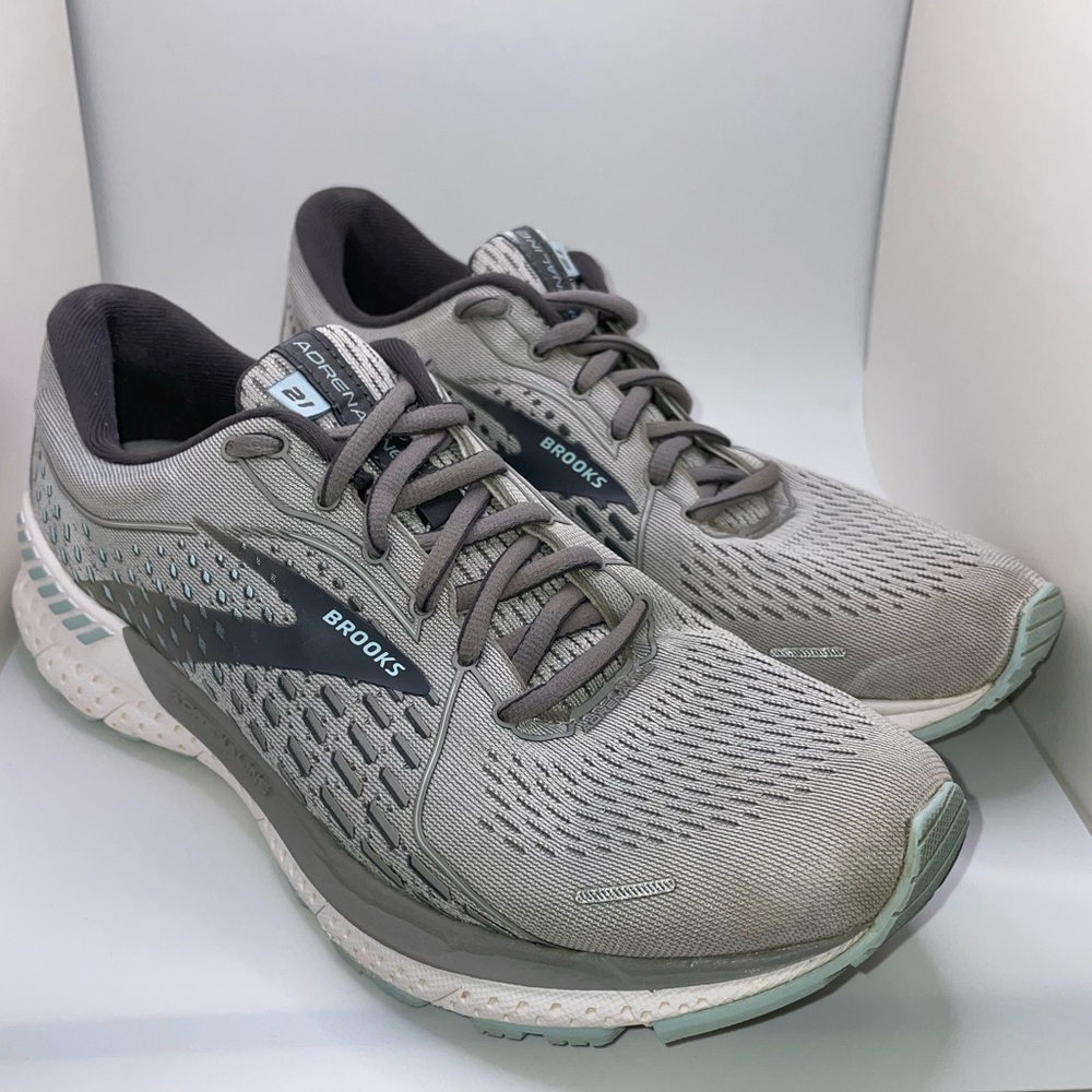 Brooks Women’s Adrenaline 21 Running Shoes